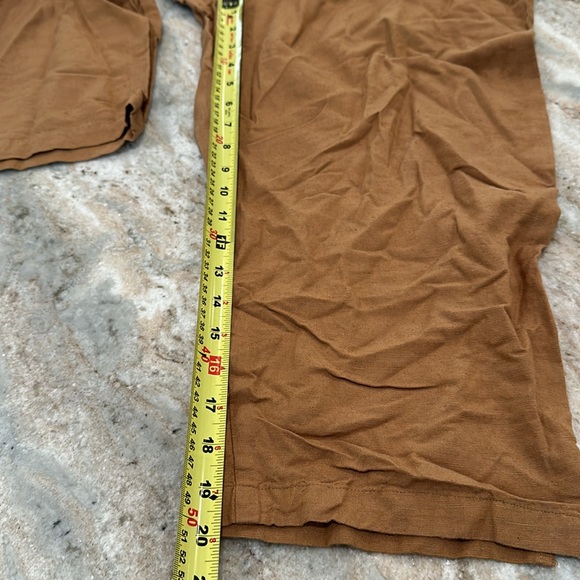 Linen & Rayon Capris - Picture 10 of 12